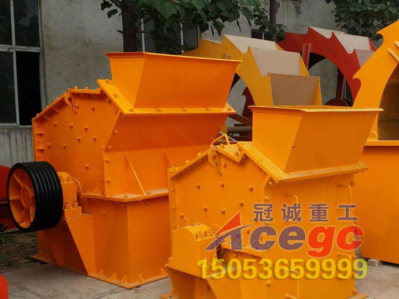 鵝卵石制砂機-河卵石制砂機-青石制砂機是同一款打砂機嗎？